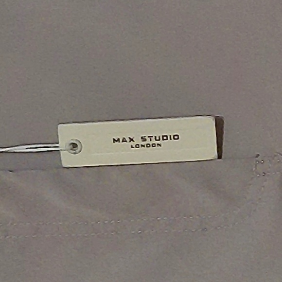 NWT Max Studio Cream Wide Leg Pants, Kangaroo Pockets, Stretch Waist, Size Large - Picture 4 of 8